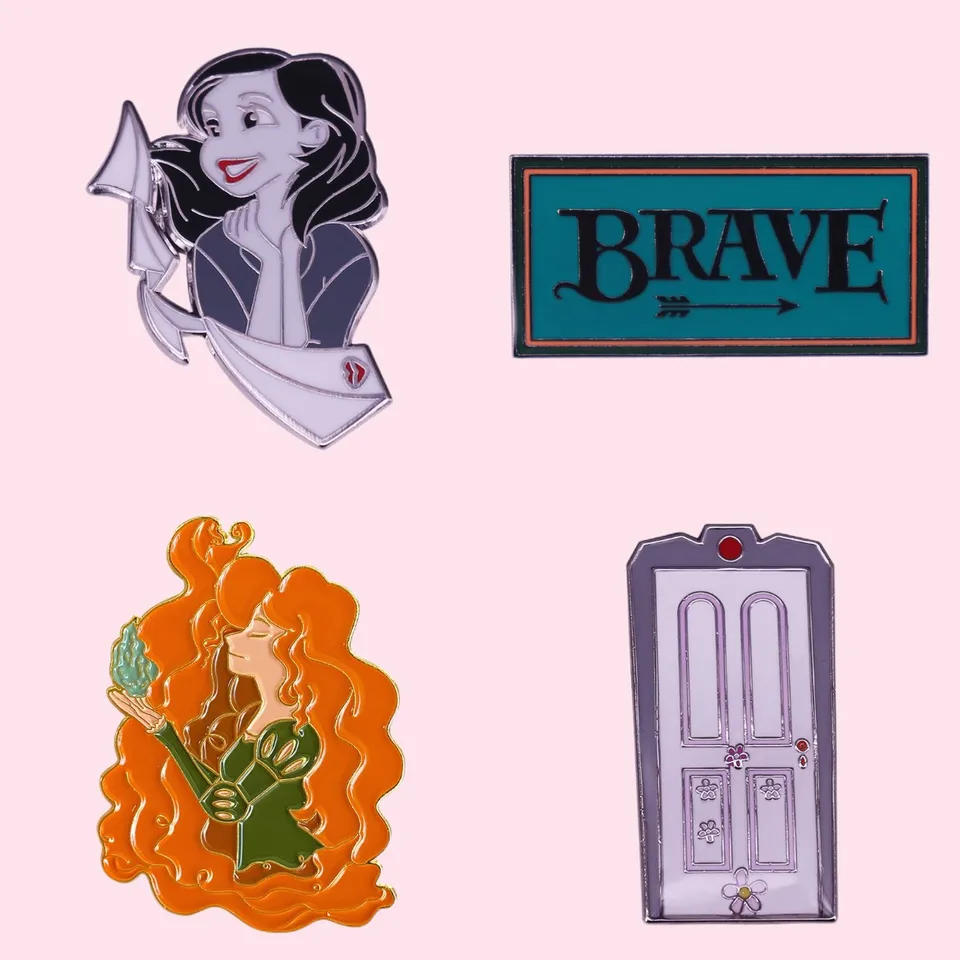 Pin Club | Roztomilý princezná karikatúra film Vysoko kvalitné vlastné brošní batohové klobúky klošné kovové odznaky doplnky Darčeky Veľkoobchod